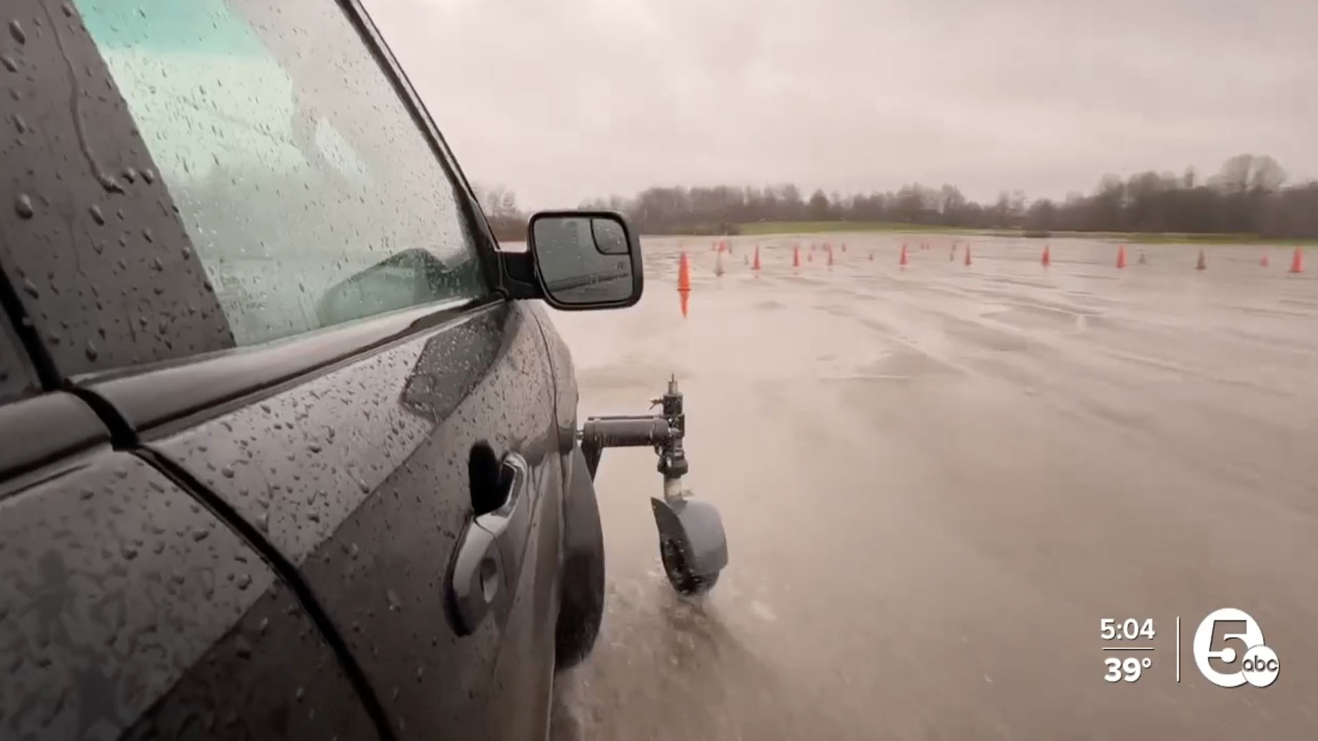winter driving skidcar