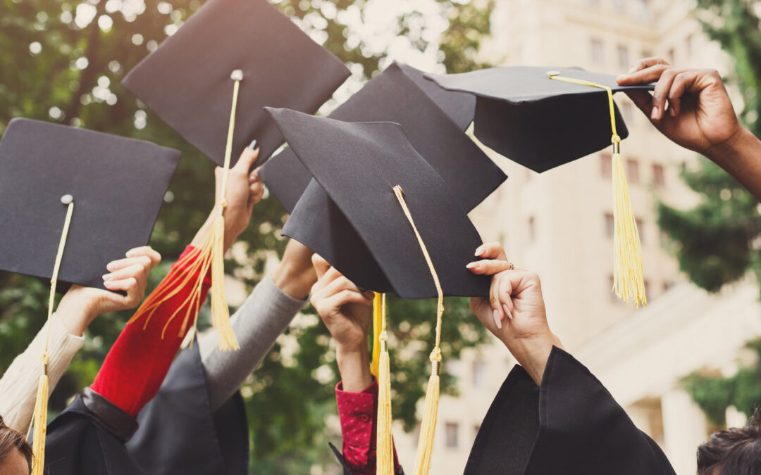 Heads Up: Prom & Graduation Season Is Here